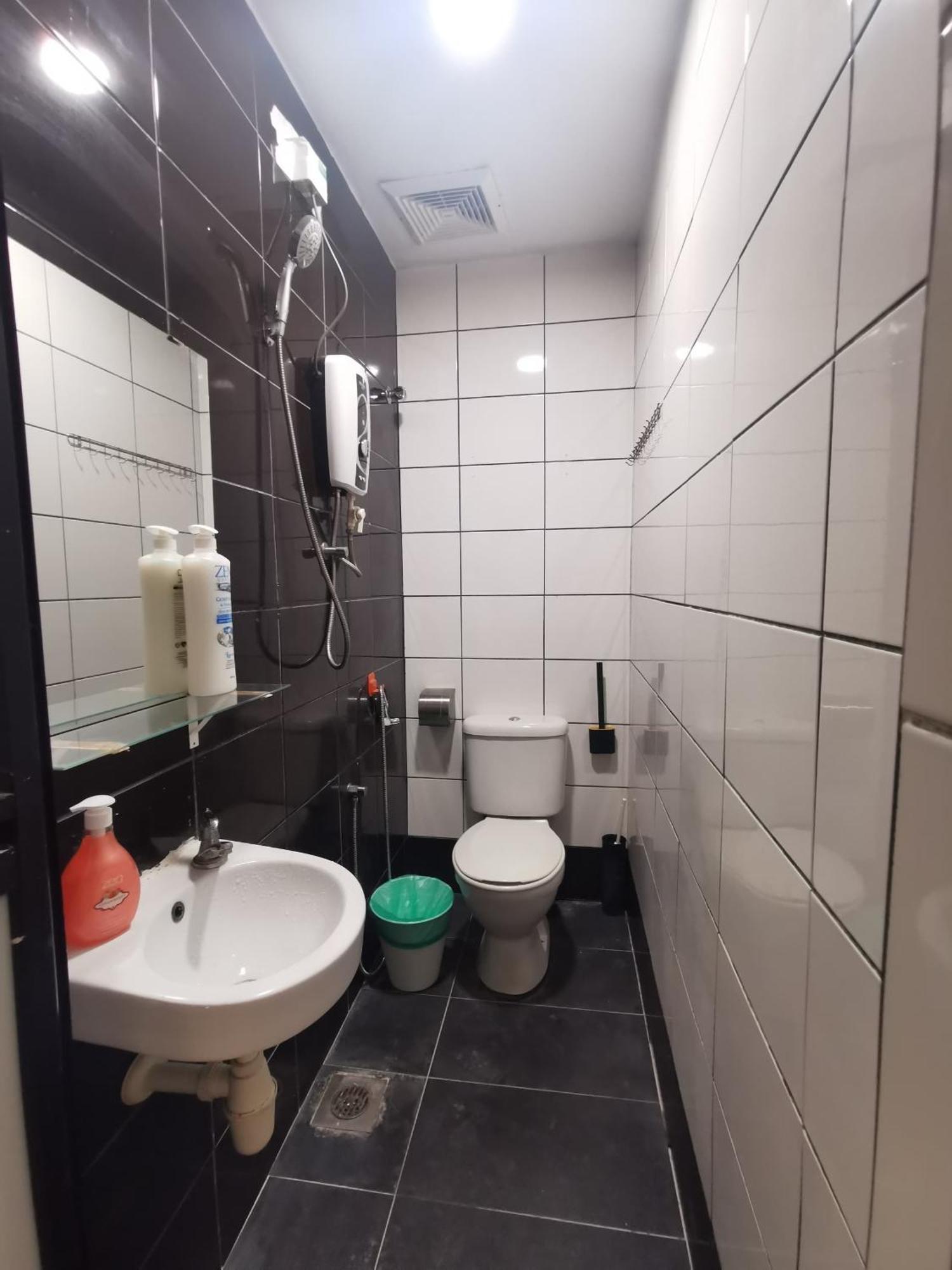 Autumn Guesthouse'S Near Jalan Alor Bukit Bintang Куала-Лумпур Экстерьер фото