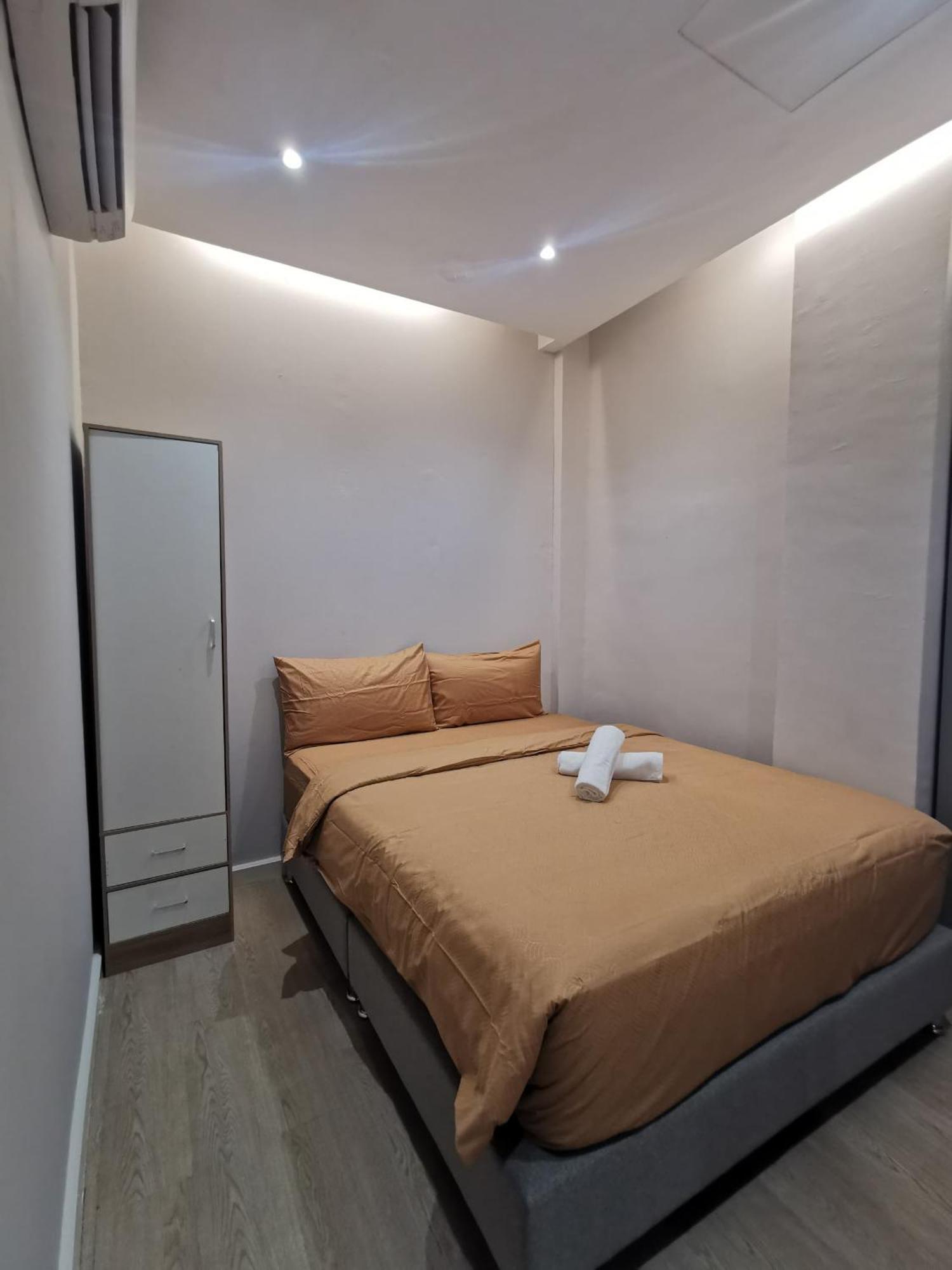 Autumn Guesthouse'S Near Jalan Alor Bukit Bintang Куала-Лумпур Экстерьер фото